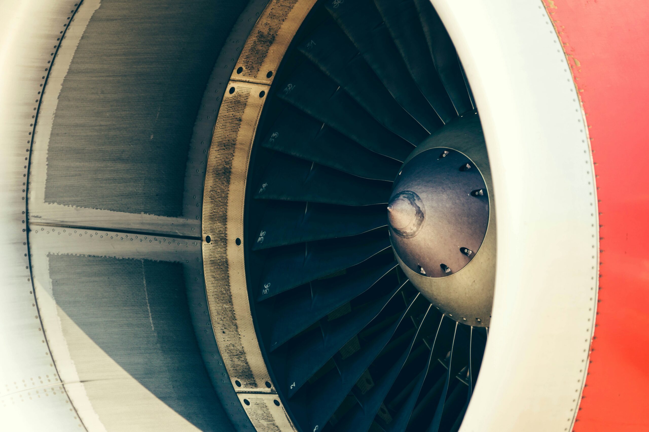 Jet engine
