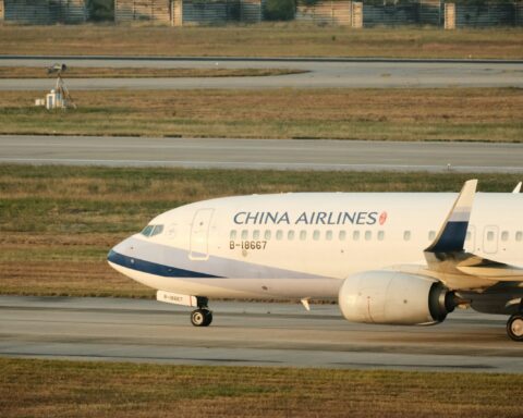 World’s Longest One-Stop Flight Launched by China Eastern via Auckland