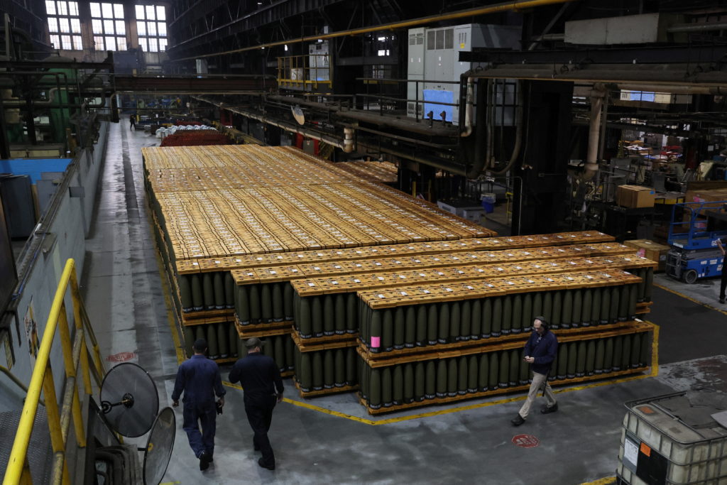 Kyiv Sets January 2026 Deadline for 50% Local Arms Production