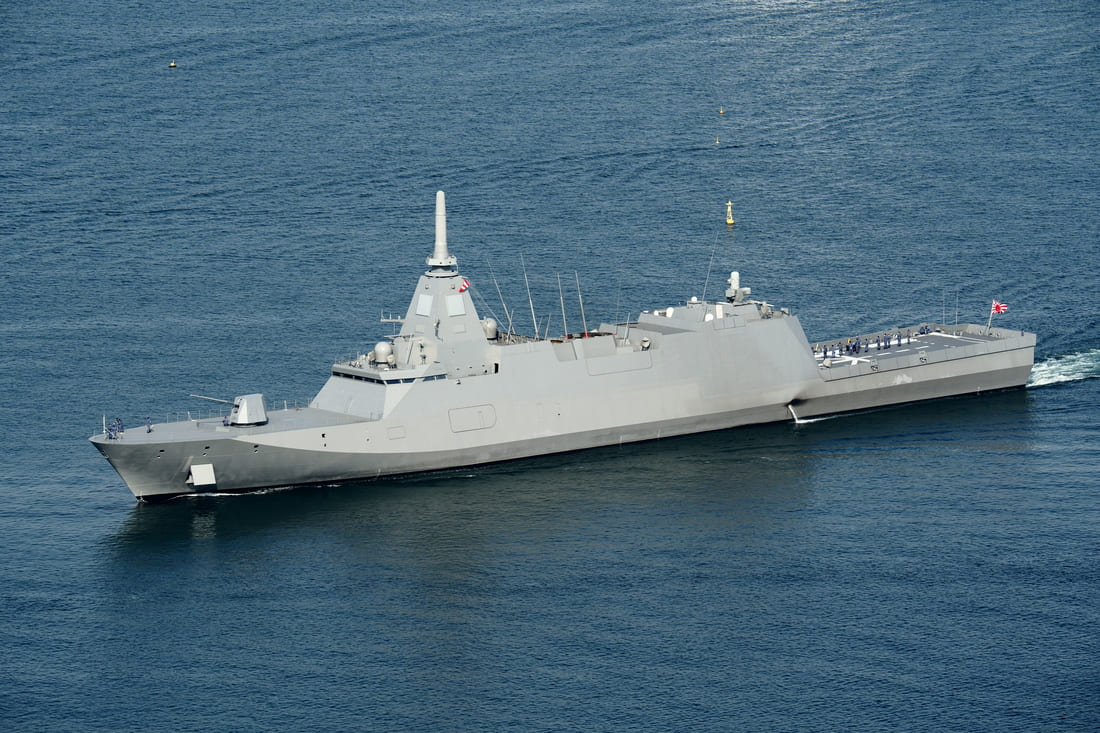 Australia Awards A Billion Mogami-Class Frigate Contract to Japan's MHI