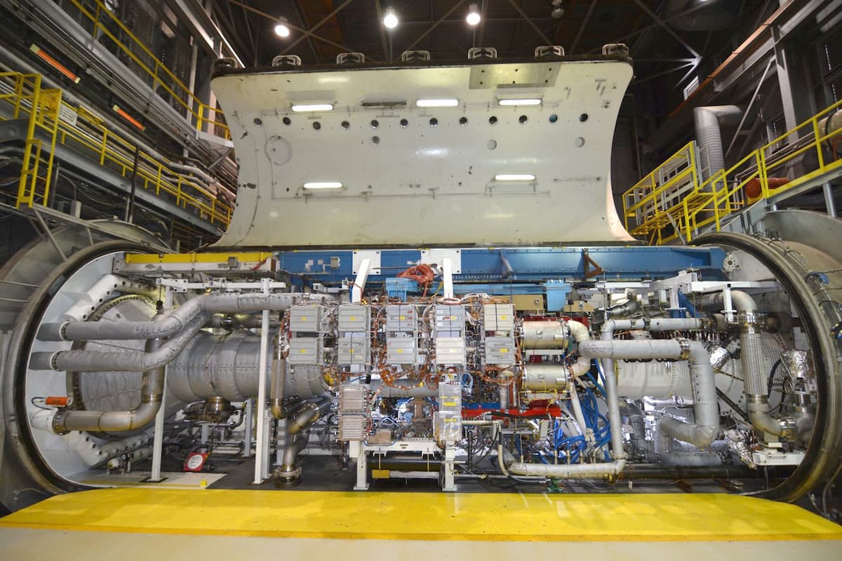 A Pratt & Whitney engine core installed in an altitude test cell